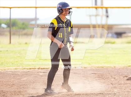 Thumbnail 2 in Radford @ Nanakuli photogallery.