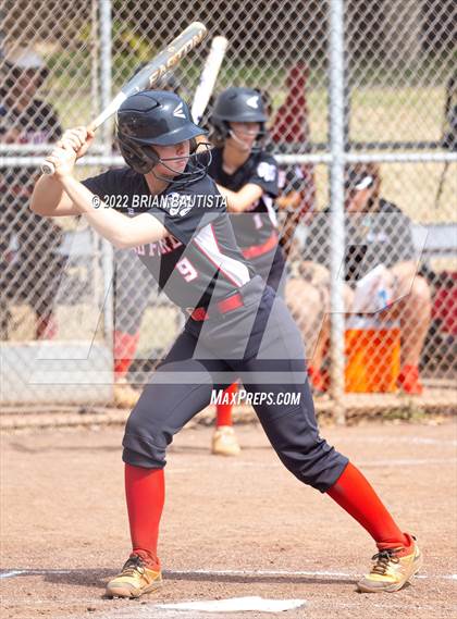 Thumbnail 1 in Radford @ Nanakuli photogallery.
