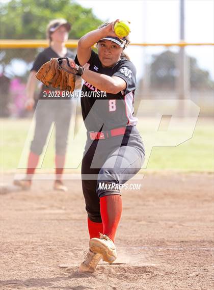Thumbnail 2 in Radford @ Nanakuli photogallery.