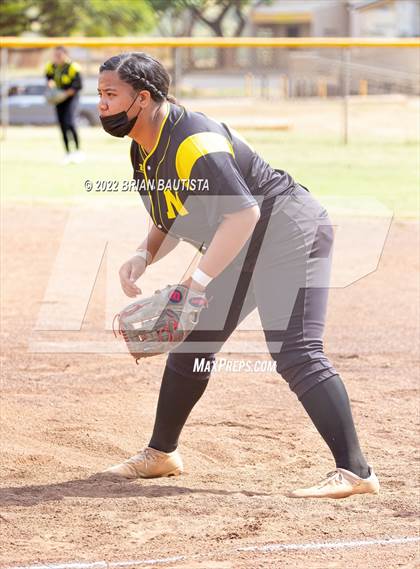 Thumbnail 2 in Radford @ Nanakuli photogallery.