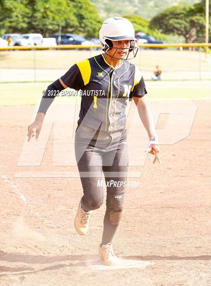 Thumbnail 1 in Radford @ Nanakuli photogallery.