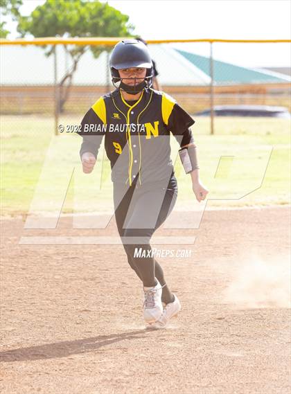 Thumbnail 1 in Radford @ Nanakuli photogallery.
