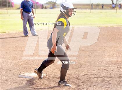 Thumbnail 2 in Radford @ Nanakuli photogallery.