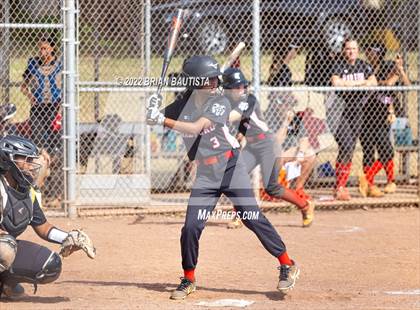Thumbnail 1 in Radford @ Nanakuli photogallery.