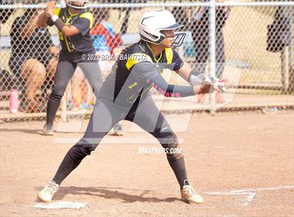 Thumbnail 2 in Radford @ Nanakuli photogallery.