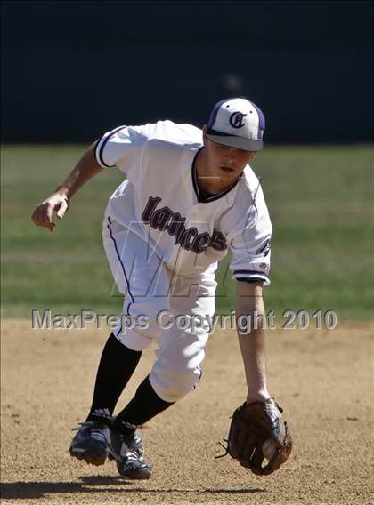 Thumbnail 2 in El Camino @ Carlsbad photogallery.