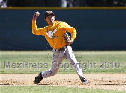 Thumbnail 1 in El Camino @ Carlsbad photogallery.