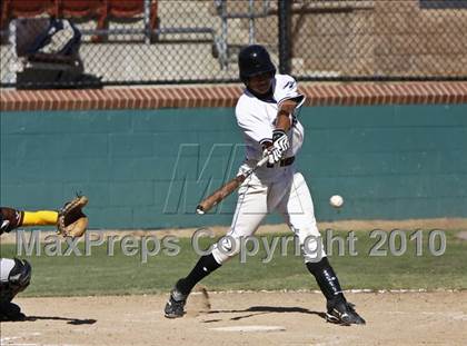 Thumbnail 3 in El Camino @ Carlsbad photogallery.