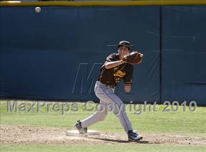 Thumbnail 1 in El Camino @ Carlsbad photogallery.