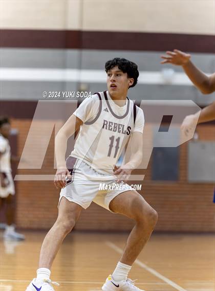 Thumbnail 1 in Bowie vs. Midland Legacy (Tall City Oilman's Tournament) photogallery.