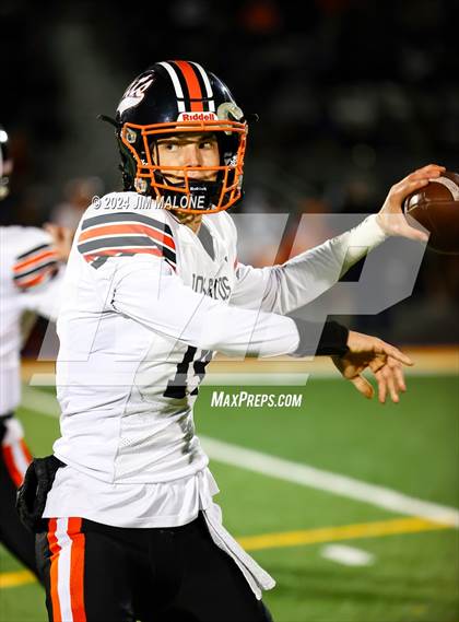 Thumbnail 2 in Los Gatos vs. Saint Francis (CIFCCS D1 Final) photogallery.