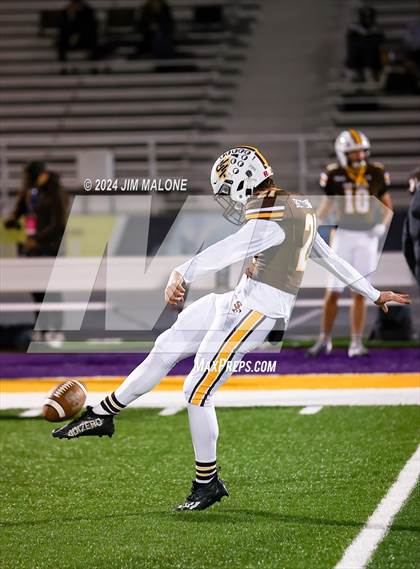 Thumbnail 1 in Los Gatos vs. Saint Francis (CIFCCS D1 Final) photogallery.