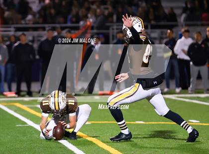 Thumbnail 2 in Los Gatos vs. Saint Francis (CIFCCS D1 Final) photogallery.