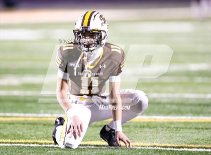 Thumbnail 3 in Los Gatos vs. Saint Francis (CIFCCS D1 Final) photogallery.