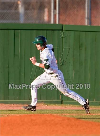 Thumbnail 3 in Friendswood vs Mayde Creek (Alvin Tournament) photogallery.