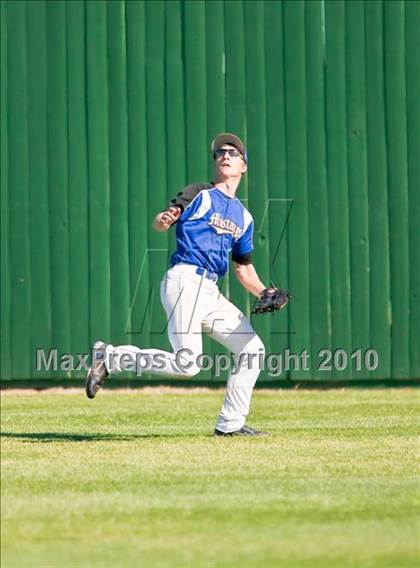 Thumbnail 1 in Friendswood vs Mayde Creek (Alvin Tournament) photogallery.