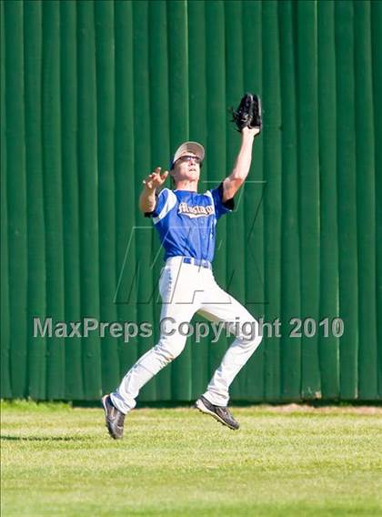 Thumbnail 3 in Friendswood vs Mayde Creek (Alvin Tournament) photogallery.