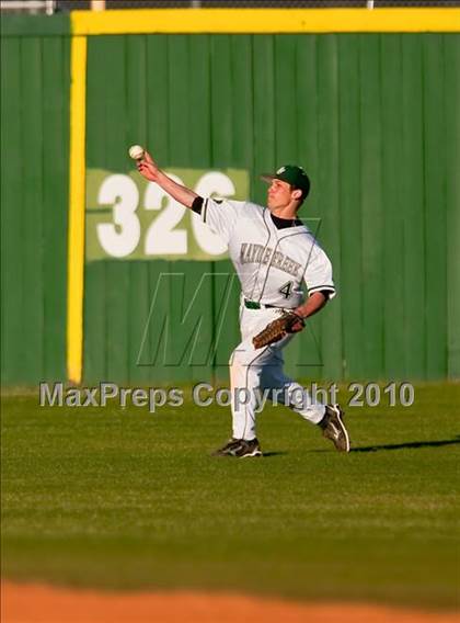 Thumbnail 2 in Friendswood vs Mayde Creek (Alvin Tournament) photogallery.