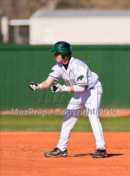 Thumbnail 2 in Friendswood vs Mayde Creek (Alvin Tournament) photogallery.