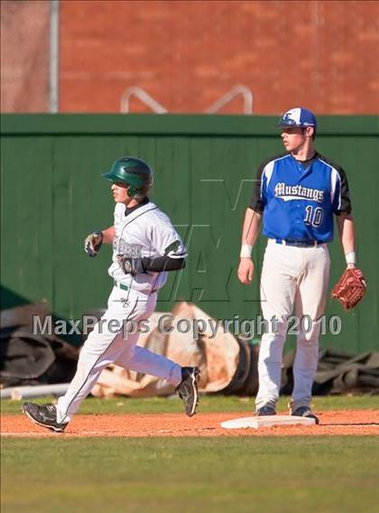 Thumbnail 2 in Friendswood vs Mayde Creek (Alvin Tournament) photogallery.