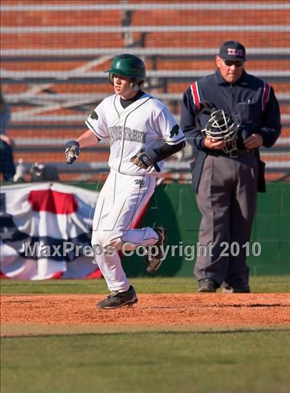 Thumbnail 3 in Friendswood vs Mayde Creek (Alvin Tournament) photogallery.