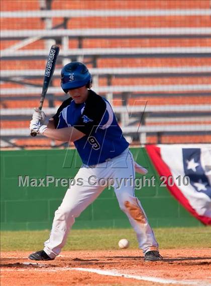 Thumbnail 2 in Friendswood vs Mayde Creek (Alvin Tournament) photogallery.