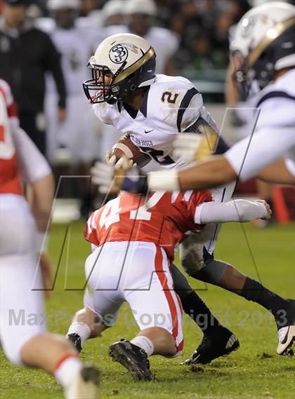 Thumbnail 2 in St. John Bosco vs. Mater Dei (CIF SS Pac-5 Division Final) photogallery.