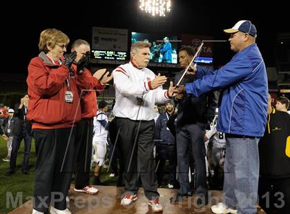 Thumbnail 2 in St. John Bosco vs. Mater Dei (CIF SS Pac-5 Division Final) photogallery.