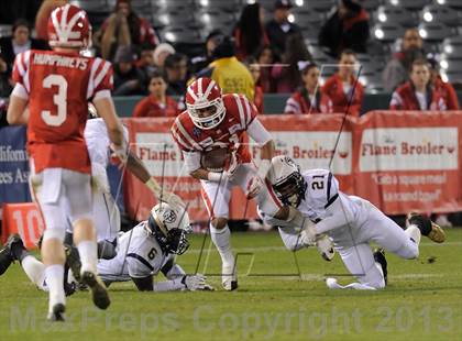 Thumbnail 1 in St. John Bosco vs. Mater Dei (CIF SS Pac-5 Division Final) photogallery.