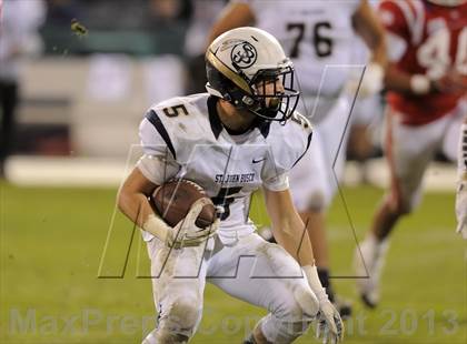 Thumbnail 1 in St. John Bosco vs. Mater Dei (CIF SS Pac-5 Division Final) photogallery.