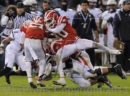 Thumbnail 3 in St. John Bosco vs. Mater Dei (CIF SS Pac-5 Division Final) photogallery.