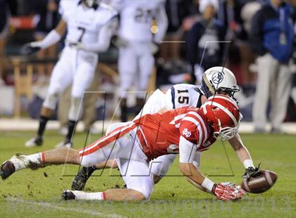 Thumbnail 2 in St. John Bosco vs. Mater Dei (CIF SS Pac-5 Division Final) photogallery.