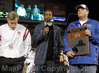 Thumbnail 1 in St. John Bosco vs. Mater Dei (CIF SS Pac-5 Division Final) photogallery.