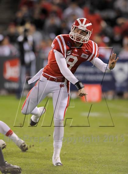 Thumbnail 2 in St. John Bosco vs. Mater Dei (CIF SS Pac-5 Division Final) photogallery.