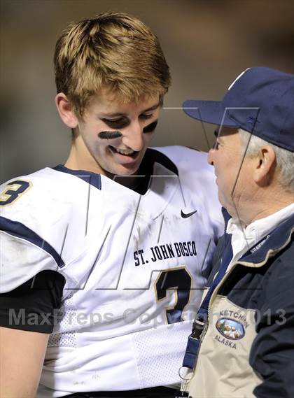 Thumbnail 3 in St. John Bosco vs. Mater Dei (CIF SS Pac-5 Division Final) photogallery.
