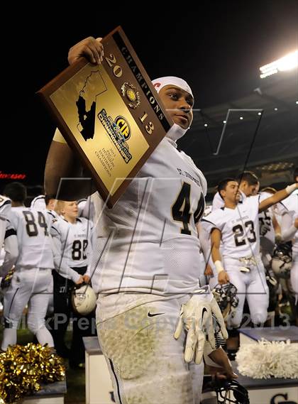 Thumbnail 3 in St. John Bosco vs. Mater Dei (CIF SS Pac-5 Division Final) photogallery.