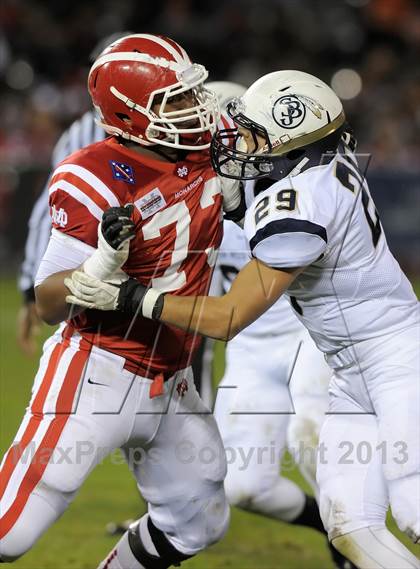 Thumbnail 2 in St. John Bosco vs. Mater Dei (CIF SS Pac-5 Division Final) photogallery.