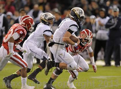 Thumbnail 3 in St. John Bosco vs. Mater Dei (CIF SS Pac-5 Division Final) photogallery.