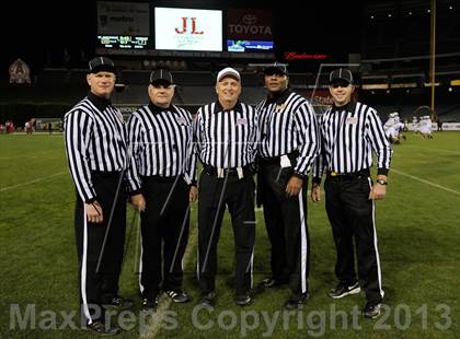 Thumbnail 3 in St. John Bosco vs. Mater Dei (CIF SS Pac-5 Division Final) photogallery.