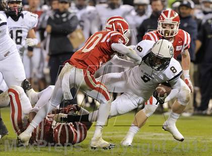 Thumbnail 3 in St. John Bosco vs. Mater Dei (CIF SS Pac-5 Division Final) photogallery.