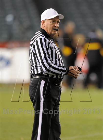 Thumbnail 2 in St. John Bosco vs. Mater Dei (CIF SS Pac-5 Division Final) photogallery.