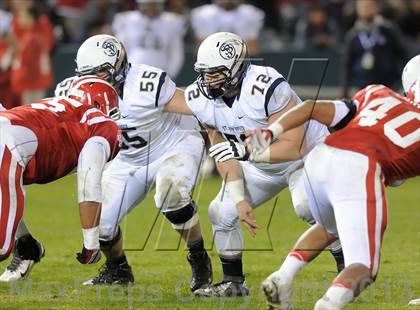 Thumbnail 2 in St. John Bosco vs. Mater Dei (CIF SS Pac-5 Division Final) photogallery.