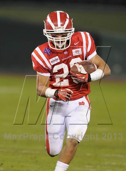Thumbnail 2 in St. John Bosco vs. Mater Dei (CIF SS Pac-5 Division Final) photogallery.