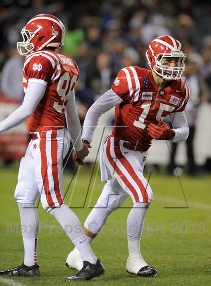 Thumbnail 1 in St. John Bosco vs. Mater Dei (CIF SS Pac-5 Division Final) photogallery.