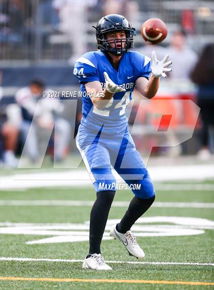 Thumbnail 2 in Desert Christian Academy vs Maranatha photogallery.