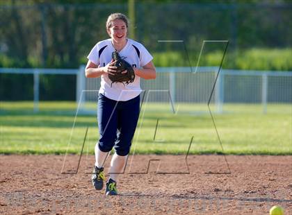 Thumbnail 2 in Masuk vs Lauralton Hall (SWC Final) photogallery.