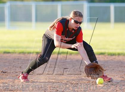 Thumbnail 2 in Masuk vs Lauralton Hall (SWC Final) photogallery.