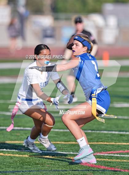 Thumbnail 1 in Dana Hills vs. La Habra (El Toro HS Tournament) photogallery.