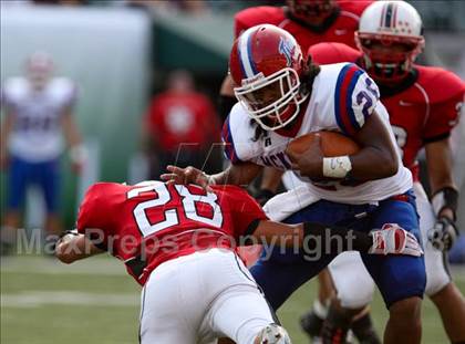 Thumbnail 1 in Colerain vs. McKeesport (Kirk Herbstreit Varsity Football Series) photogallery.