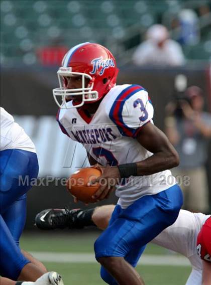 Thumbnail 3 in Colerain vs. McKeesport (Kirk Herbstreit Varsity Football Series) photogallery.